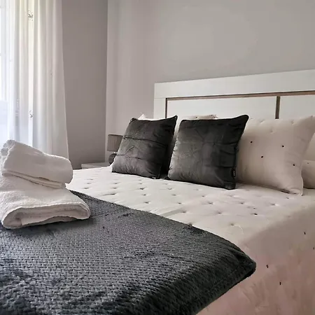 A De Neno Apartment